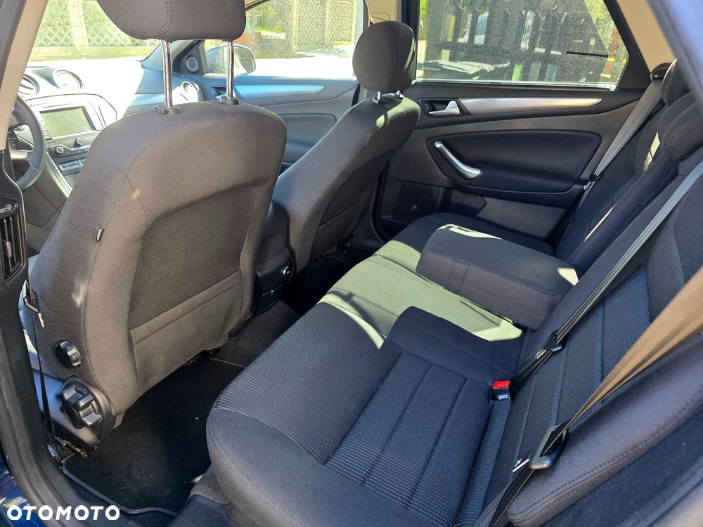 Ford Mondeo 2.0 TDCi Titanium S - 11