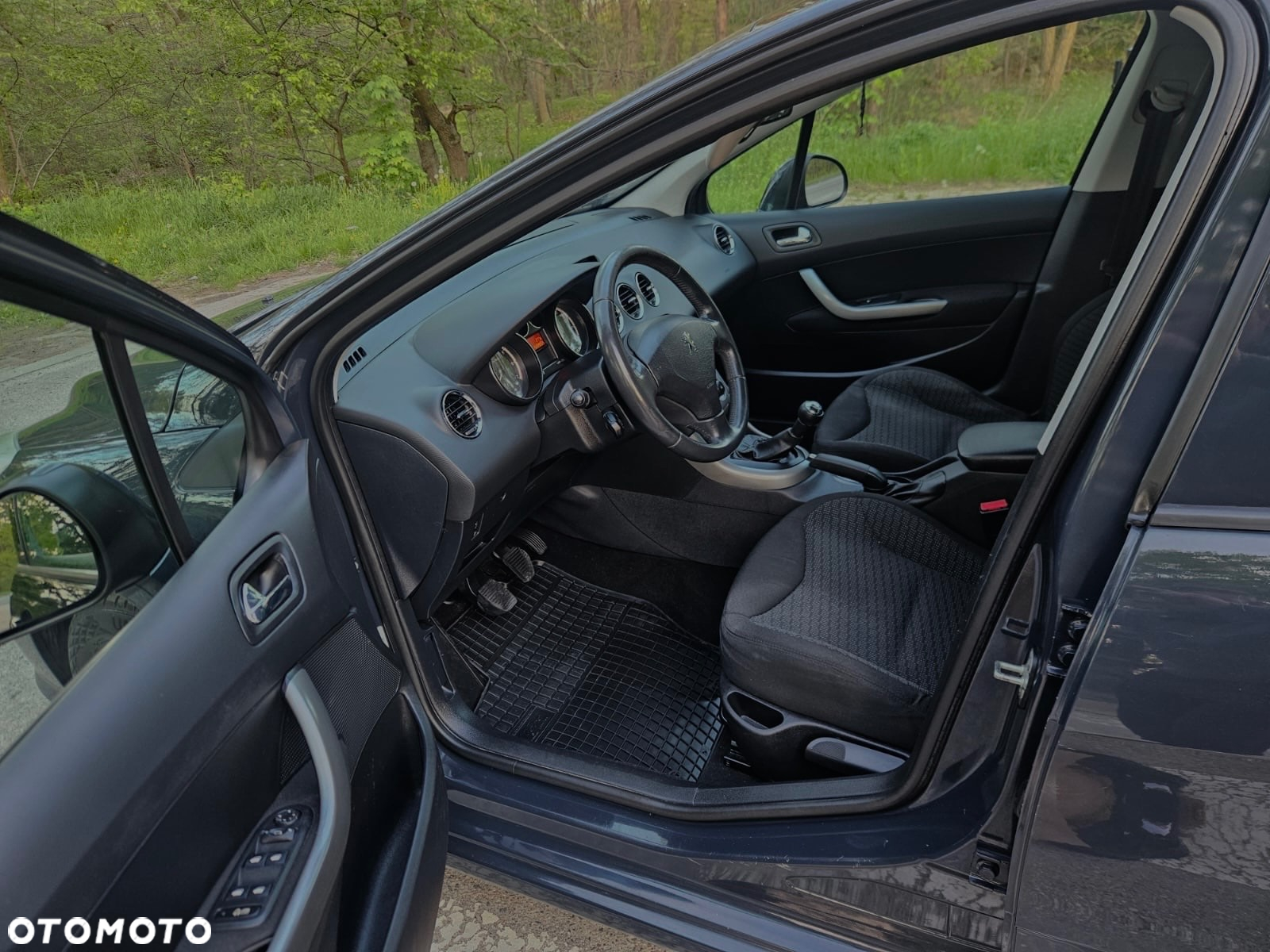 Peugeot 308 1.6 Premium - 8
