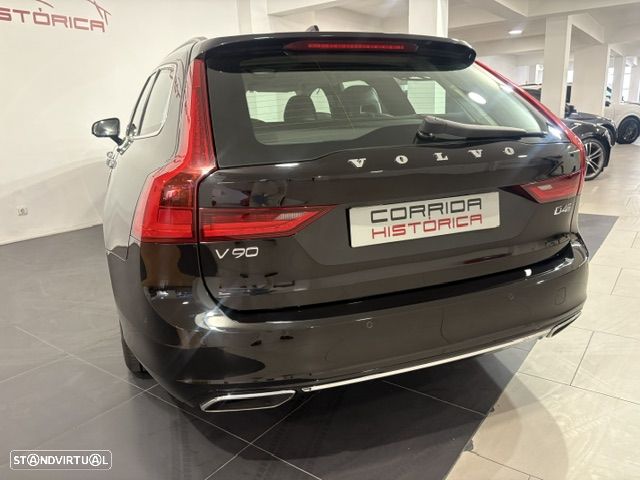 Volvo V90 2.0 D4 Inscription Geartronic - 32