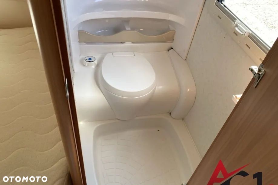 Hobby de Luxe 560 KMFE - 18