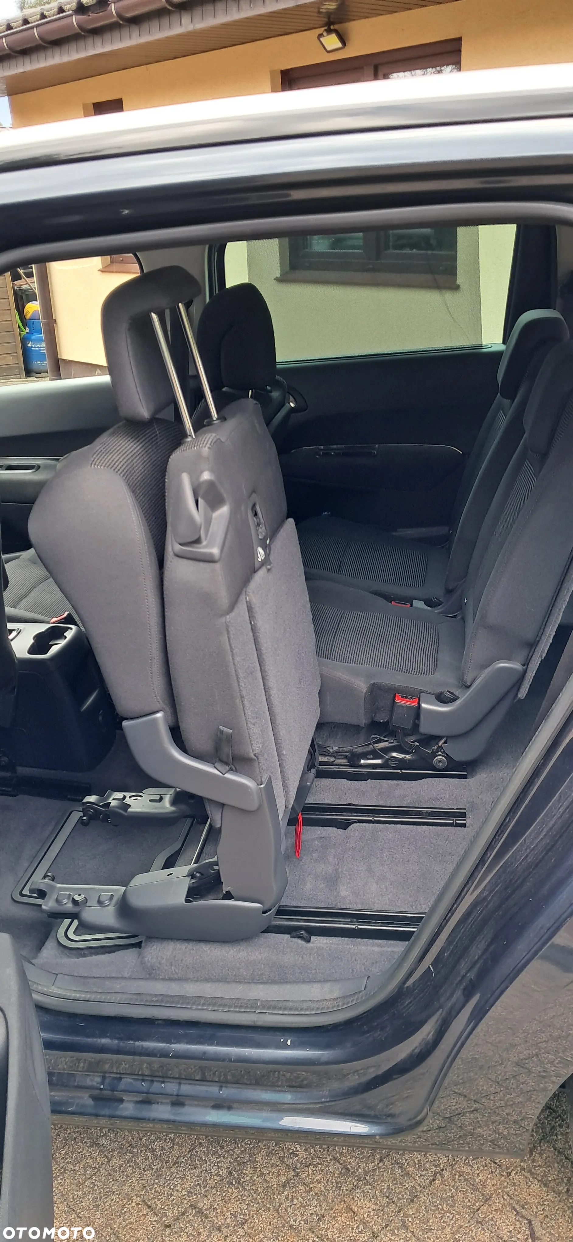Peugeot 5008 2.0 HDi Allure 7os - 27