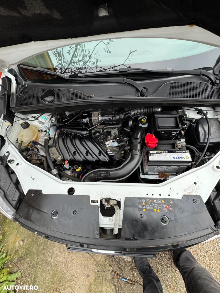 Dacia Dokker SCe 100 Stepway - 16