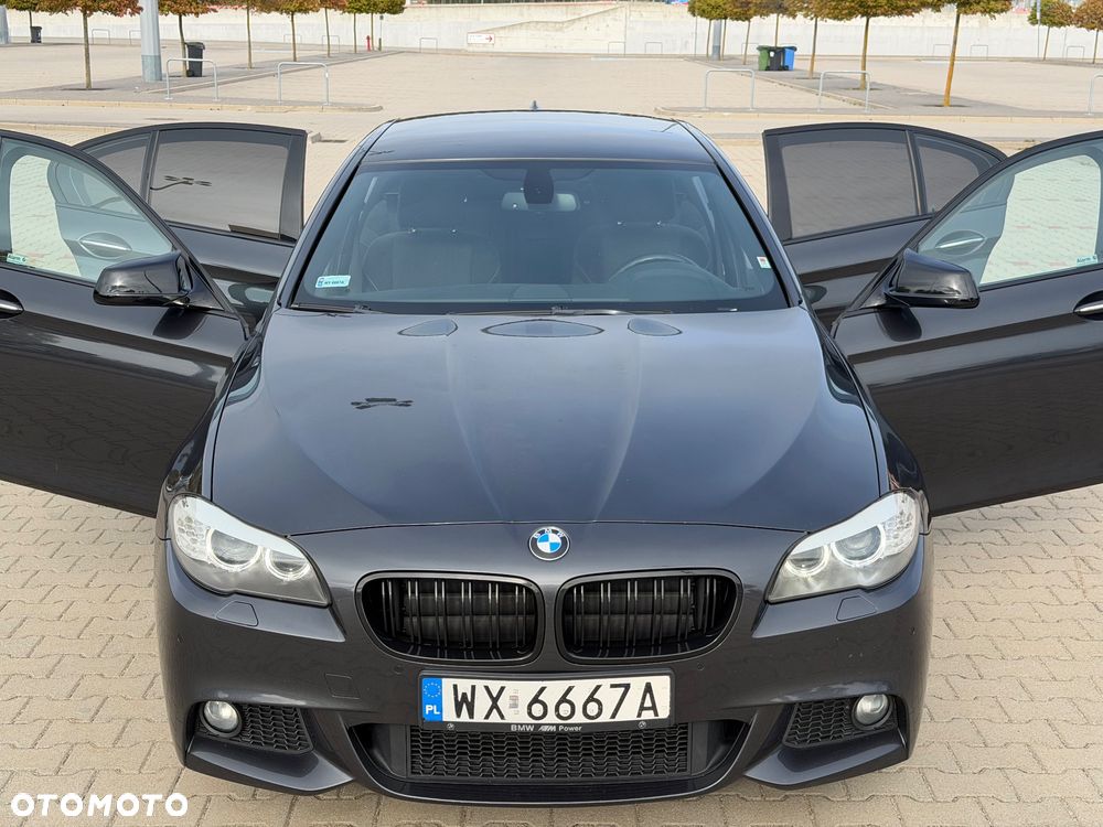 BMW Seria 5 525d - 14