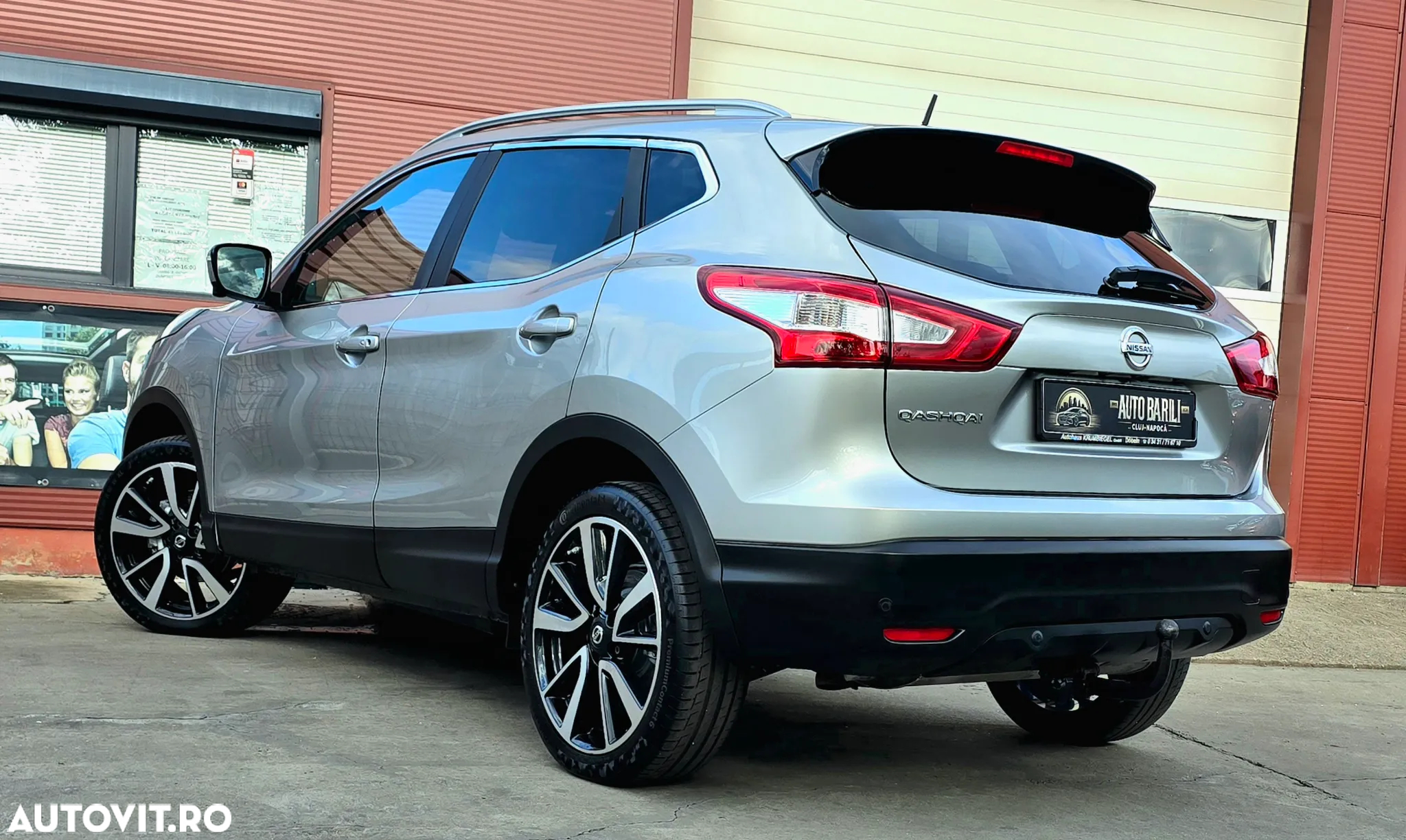 Nissan Qashqai 1.6 DCI 4 x 4 DPF Start/Stop tekna - 35