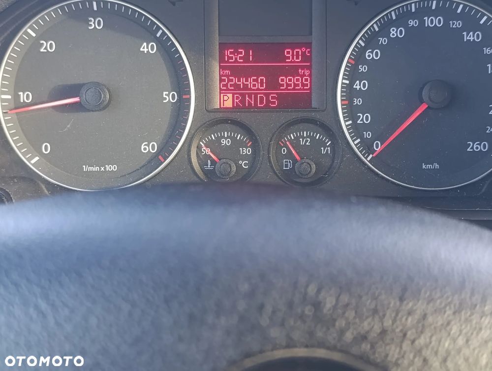 Volkswagen Golf 1.9 TDI DSG Comfortline - 4