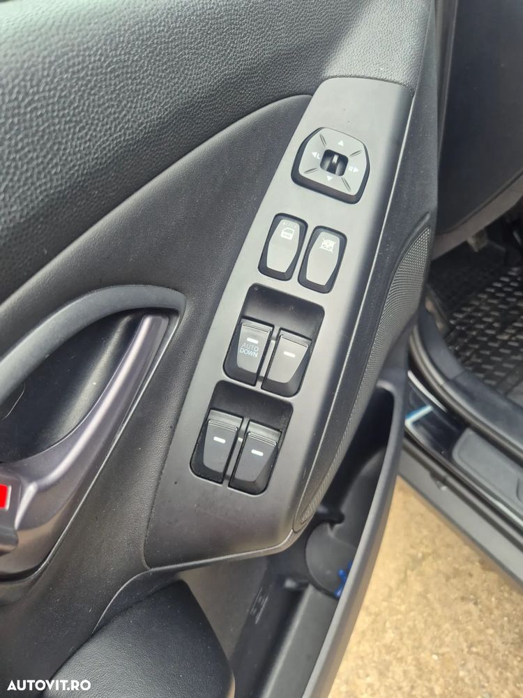 Hyundai ix35 1.6 MPI 2WD GDi Comfort - 5