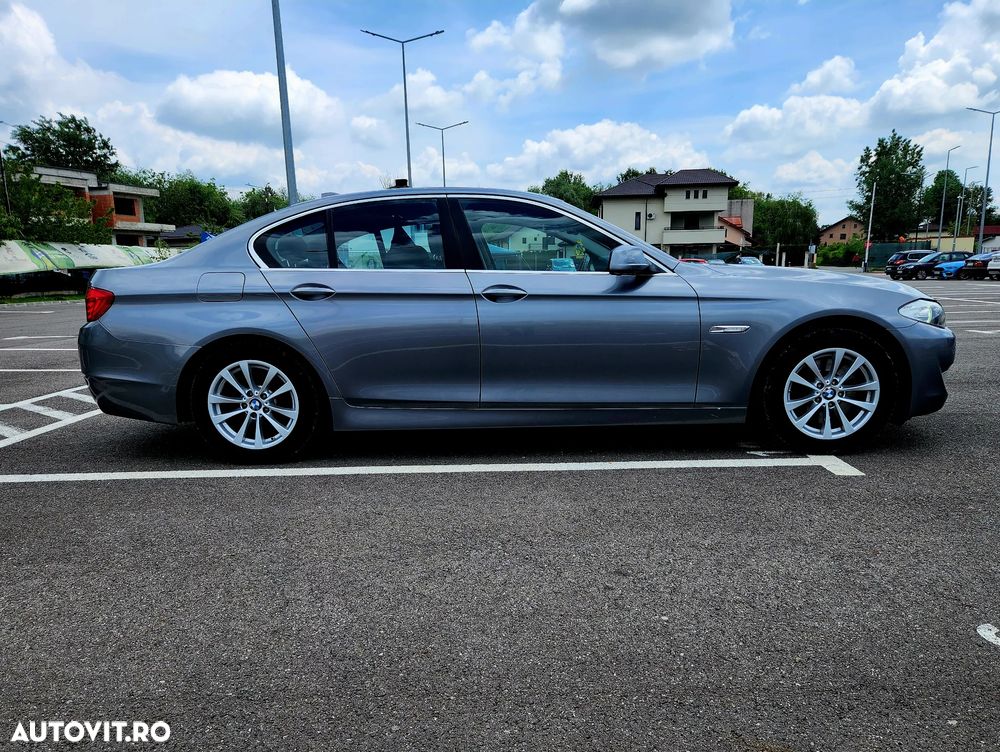 BMW Seria 5 525d Sport-Aut. - 7