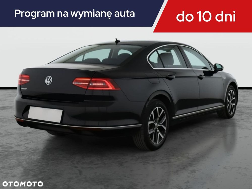Volkswagen Passat - 7