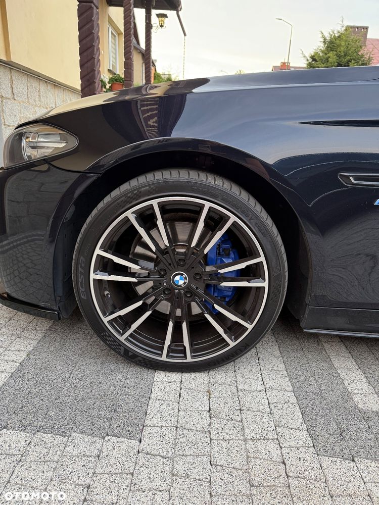 BMW Seria 5 525d xDrive - 12