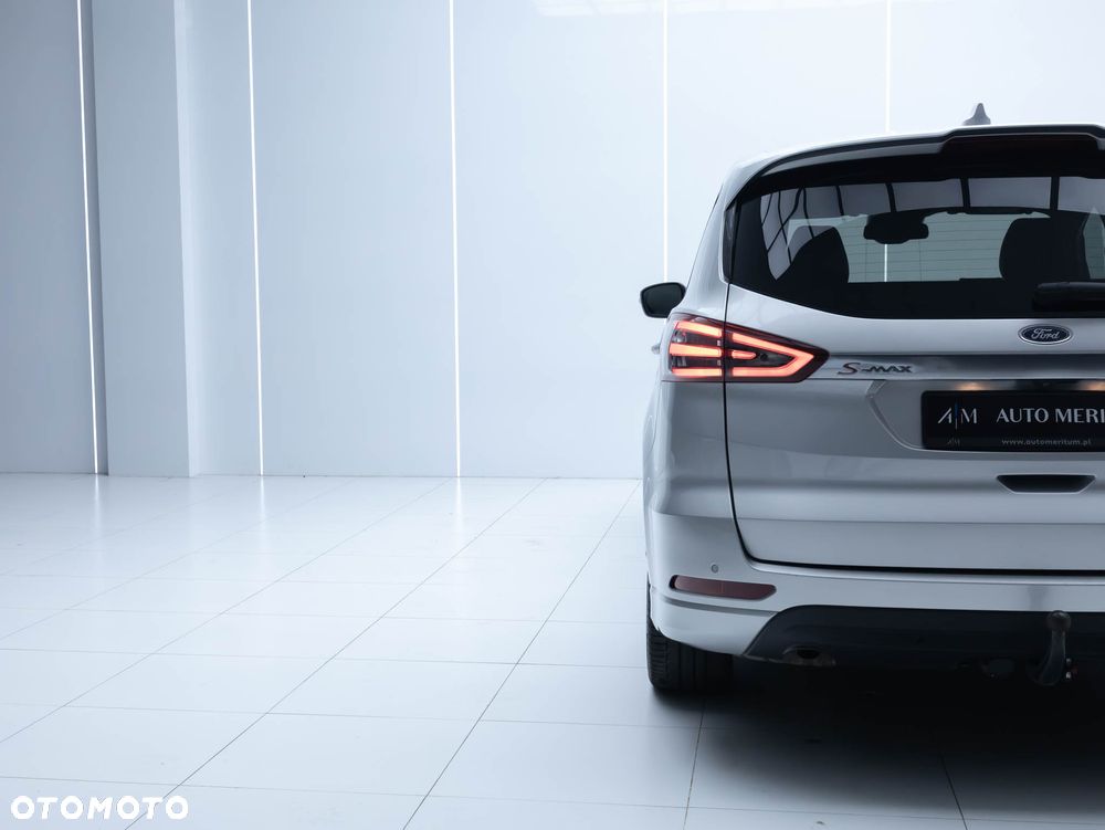 Ford S-Max 2.5 Duratec FHEV ST-LINE - 13