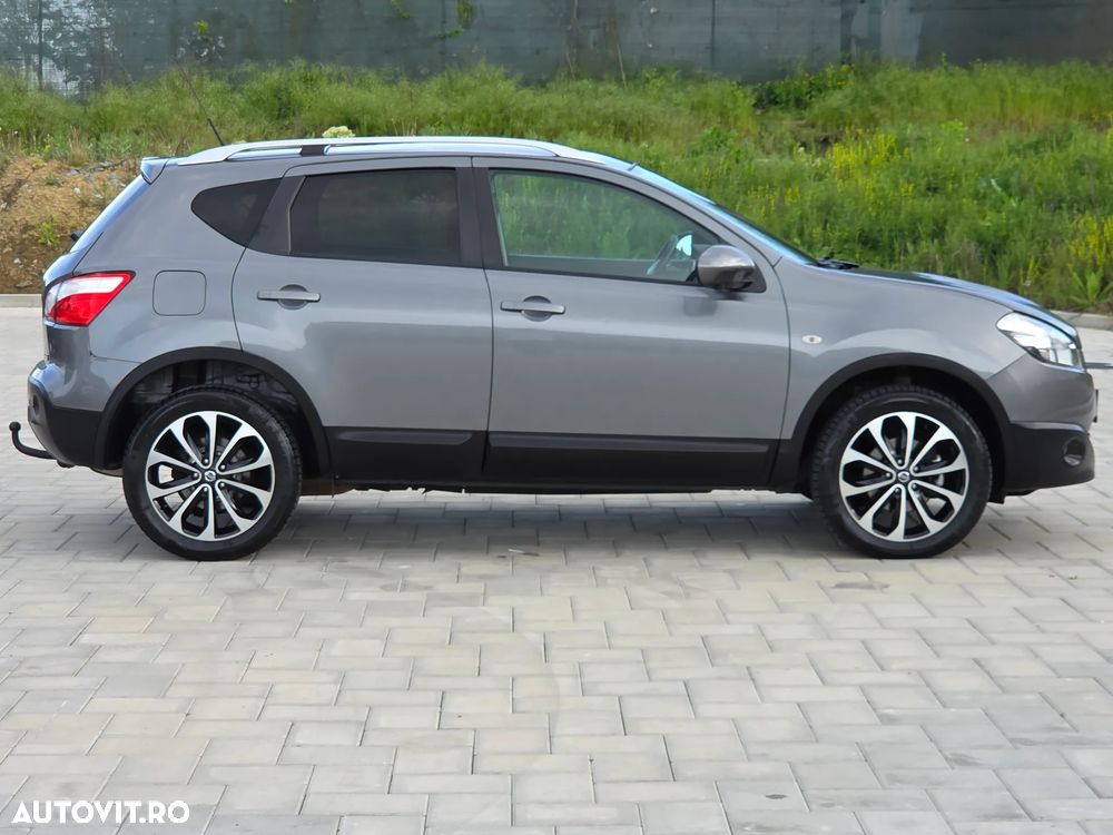 Nissan Qashqai - 13