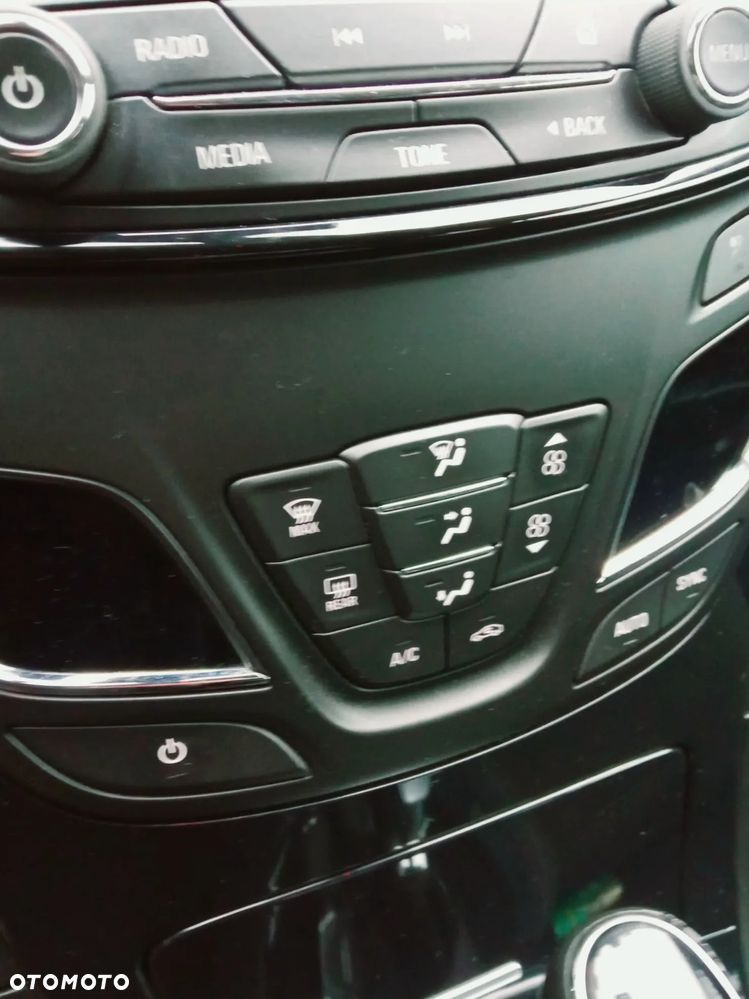 Opel Insignia 1.6 T Cosmo - 7