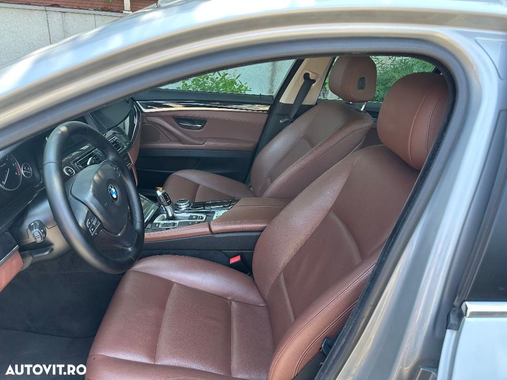 BMW Seria 5 520d xDrive - 7