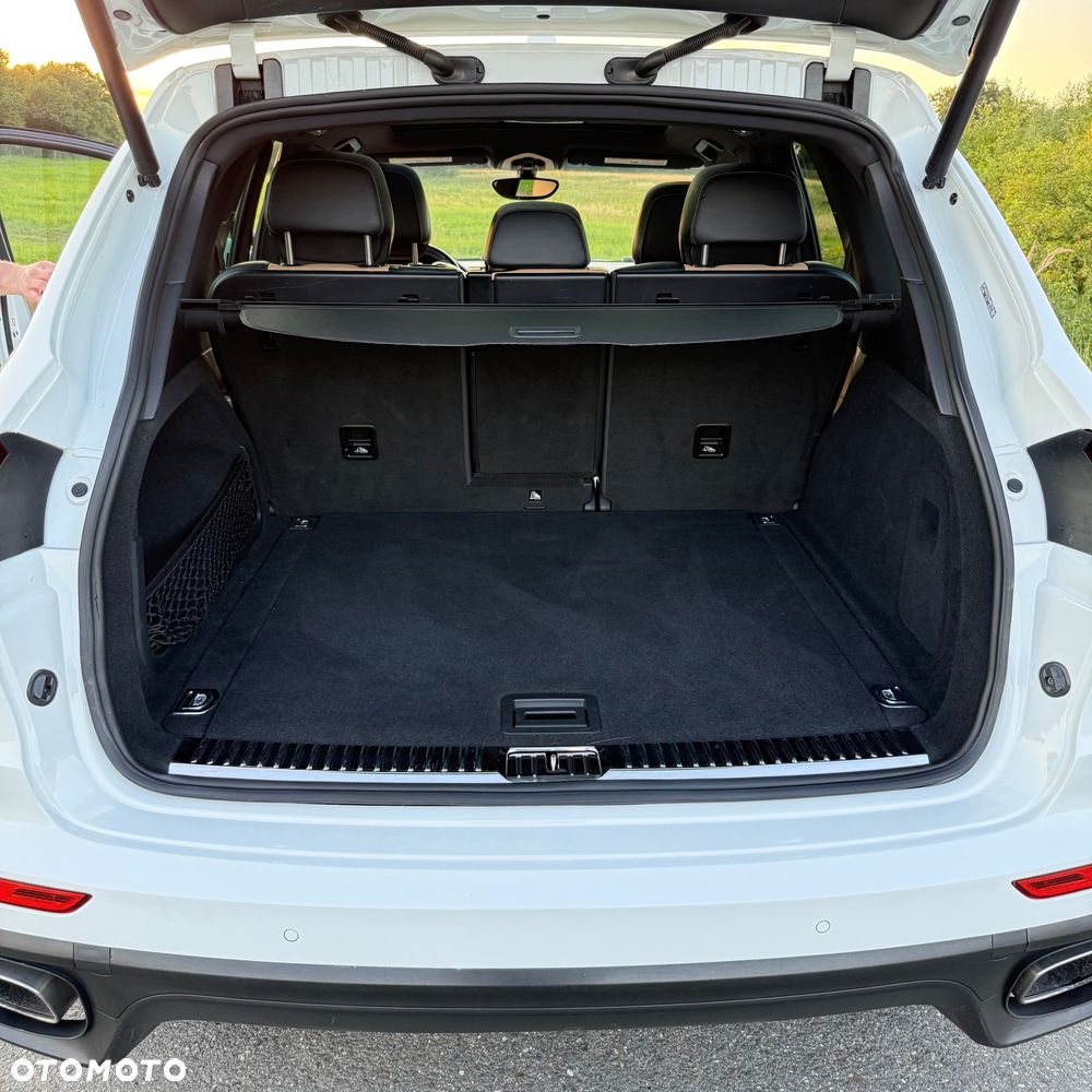 Porsche Cayenne - 20