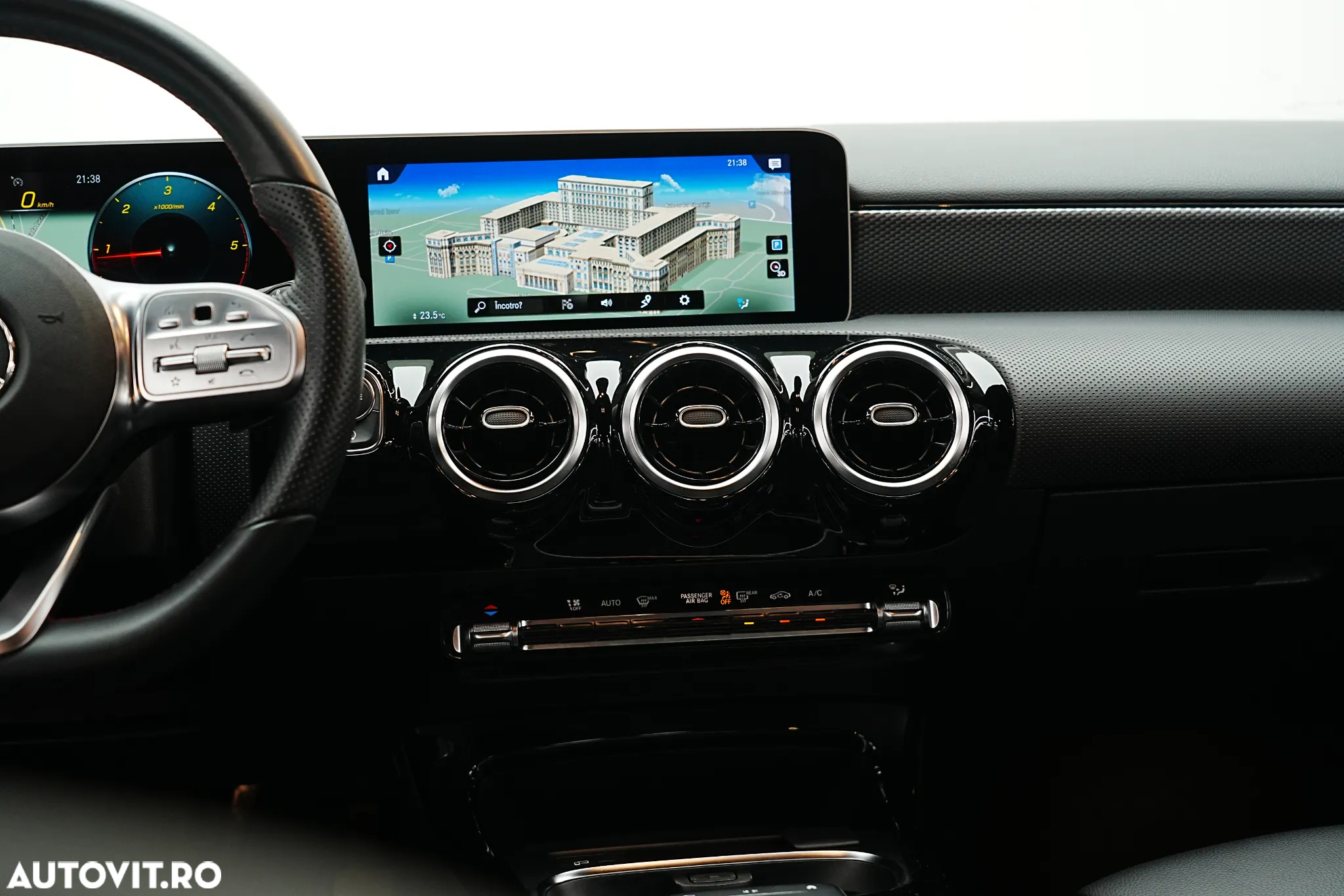 Mercedes-Benz A 180 d 7G-DCT AMG Line - 23