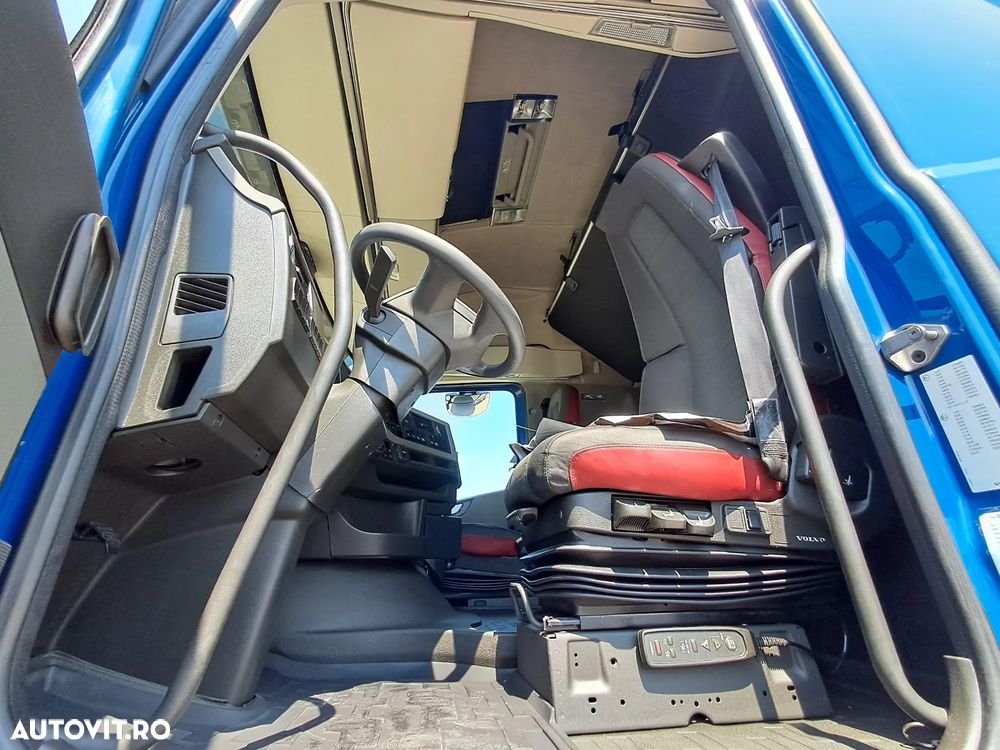 Volvo FH 460 GLOBETROTTER AUTOMAT EURO 6 MEGA - 7