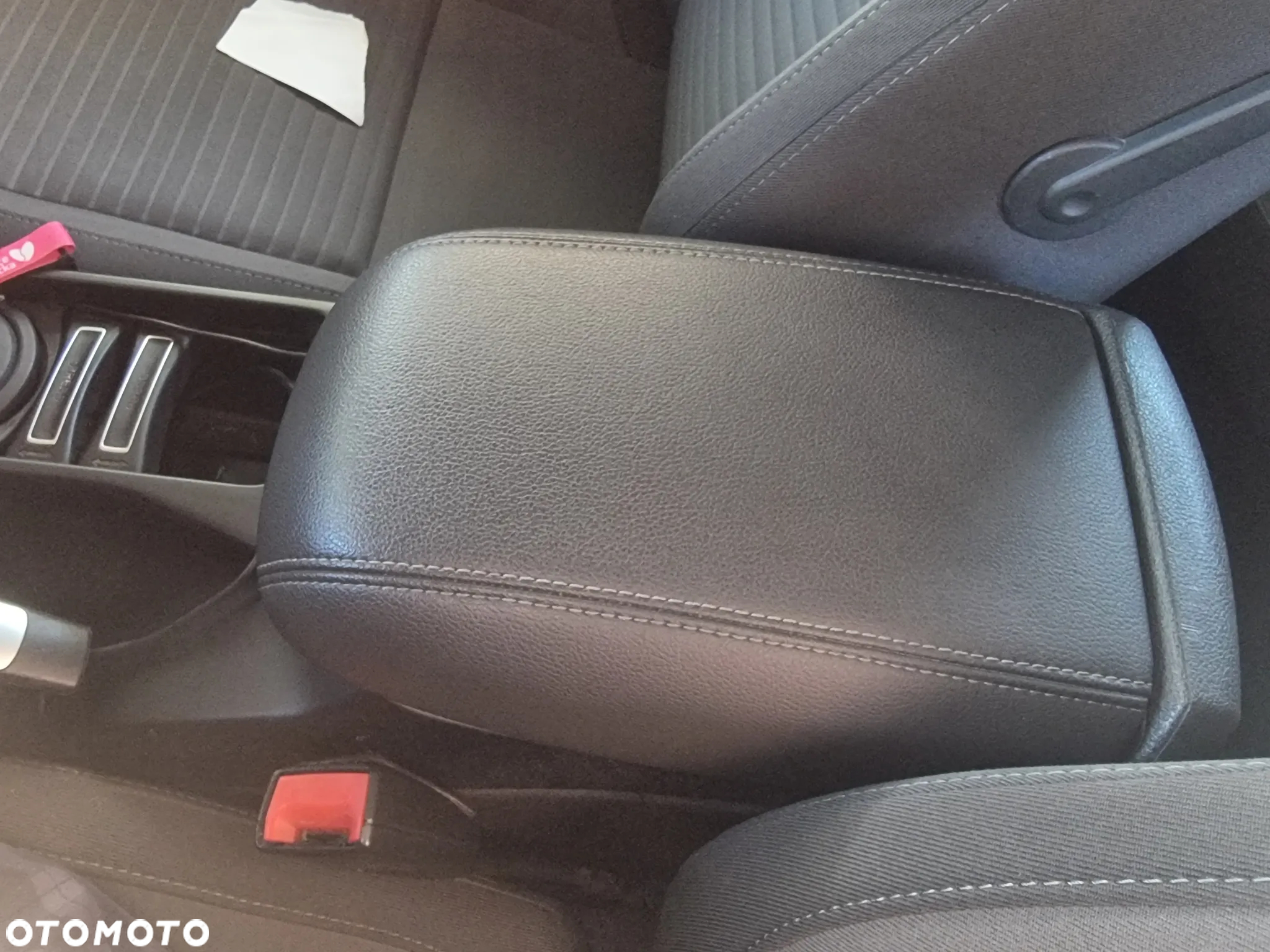 Ford C-MAX 1.0 EcoBoost Titanium ASS - 16