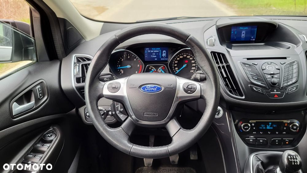 Ford Kuga 2.0 TDCi 4x4 Titanium - 24