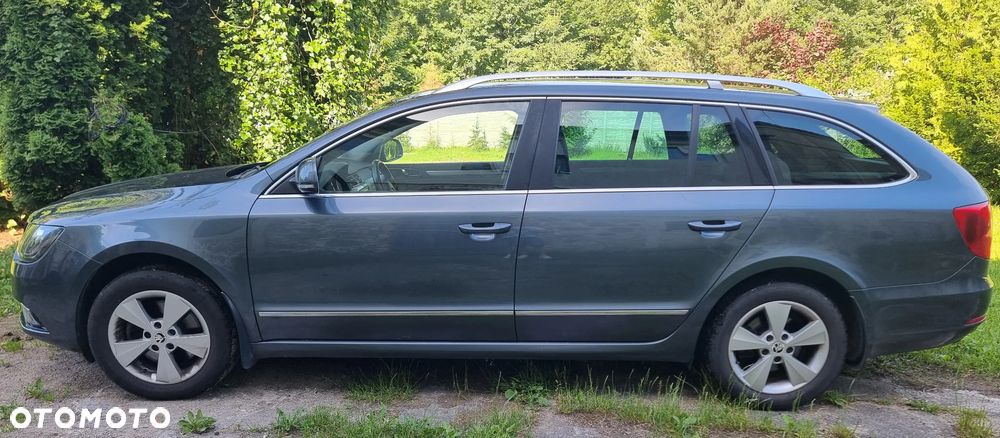Skoda Superb 2.0 TDI Elegance DSG - 6