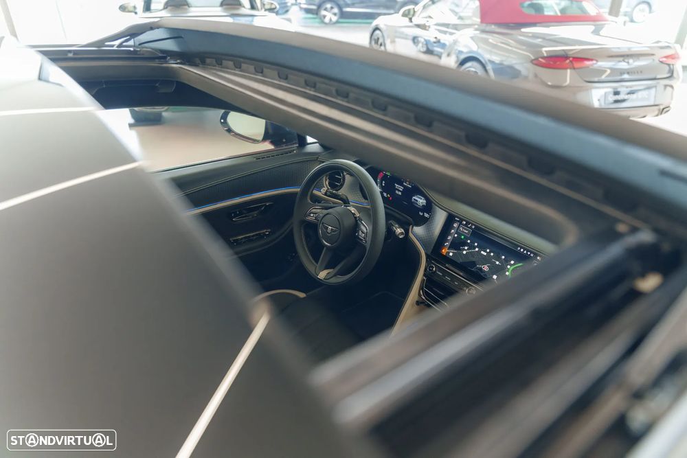 Bentley Flying Spur 4.0 Hybrid Speed - 32