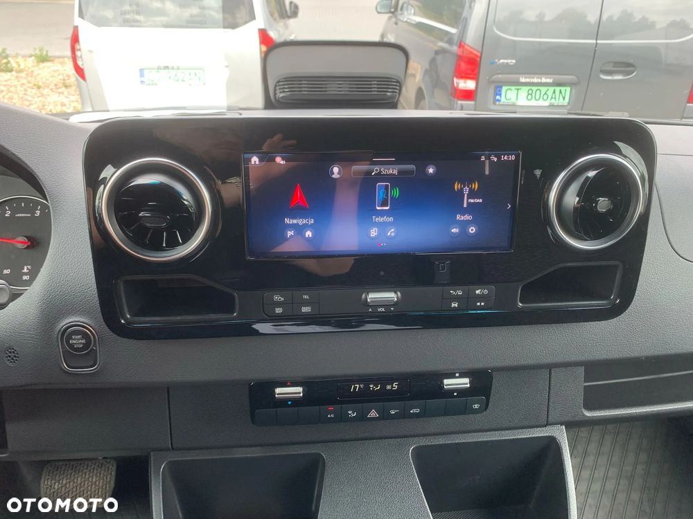 Mercedes-Benz SPRINTER 319 EXTRA LONG - 10