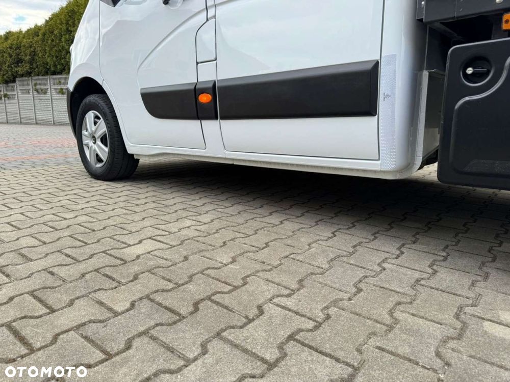 Renault Master Doka 7-osobowy - 29