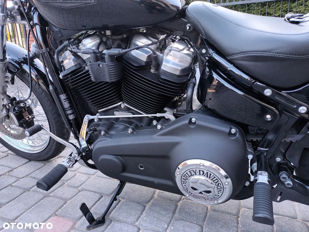 Harley-Davidson Softail Standard - 7