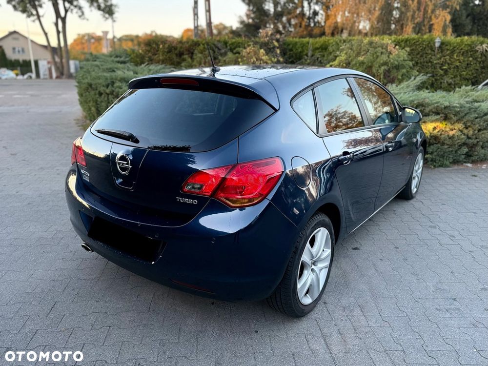 Opel Astra 1.4 Turbo - 3
