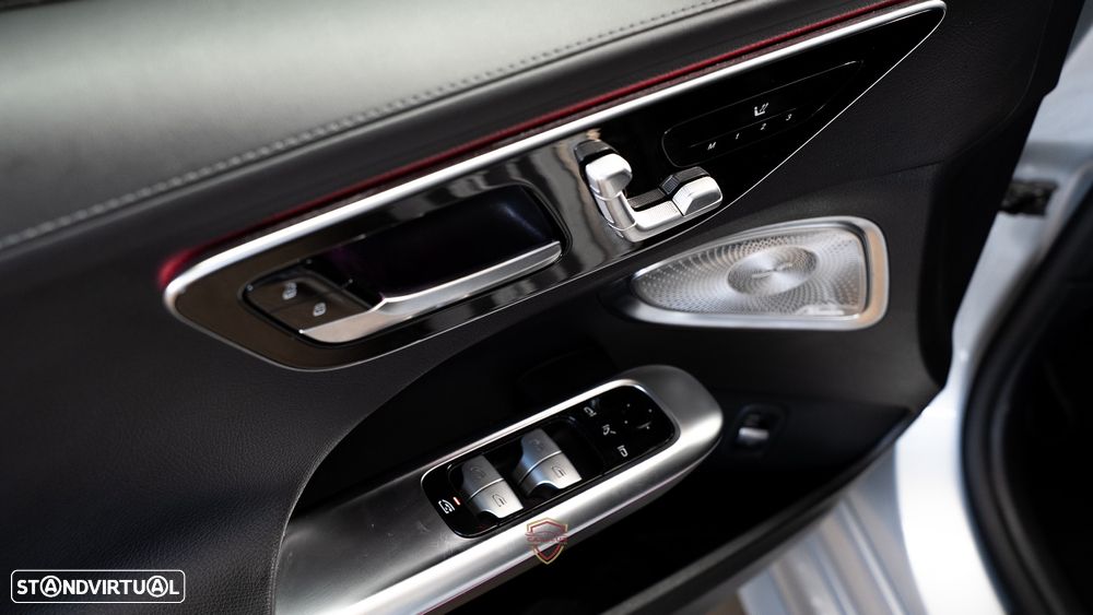 Mercedes-Benz C 300 d AMG Line - 17