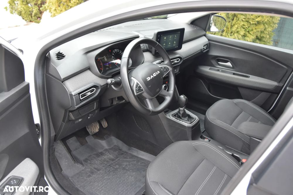 Dacia Logan TCe 90 CVT Prestige - 4