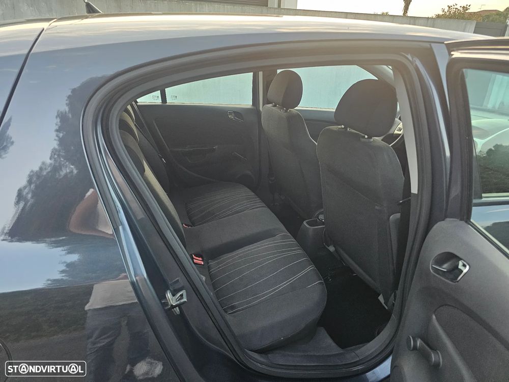 Opel Corsa 1.3 CDTI Enjoy EcoFLEX - 20