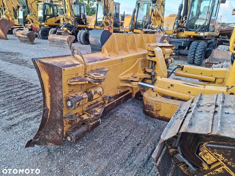 Caterpillar CAT D6N LGP - 17