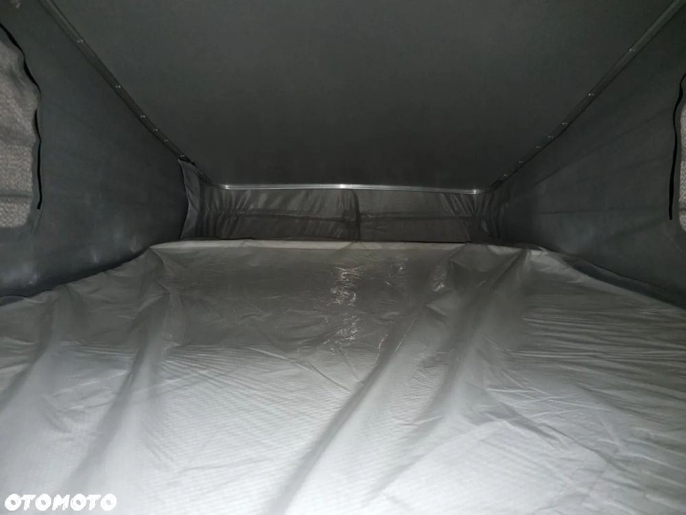 Ford Custom Nugget Camper - 6