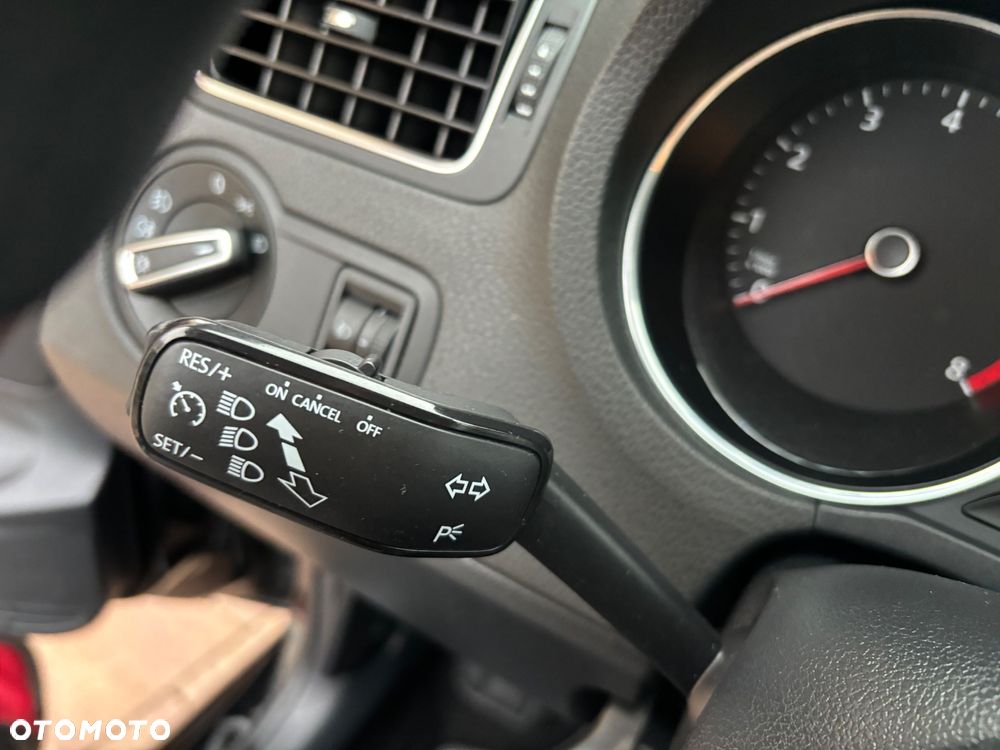 Volkswagen Polo 1.2 TSI (Blue Motion Technology) Comfortline - 17