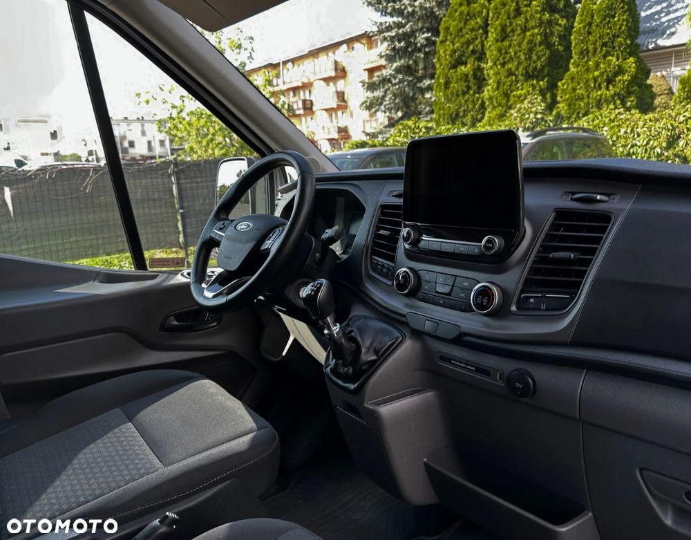 Ford Transit - 29