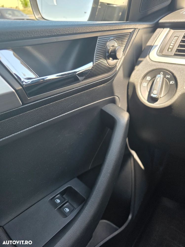 Skoda RAPID 1.6 TDI Ambition - 9