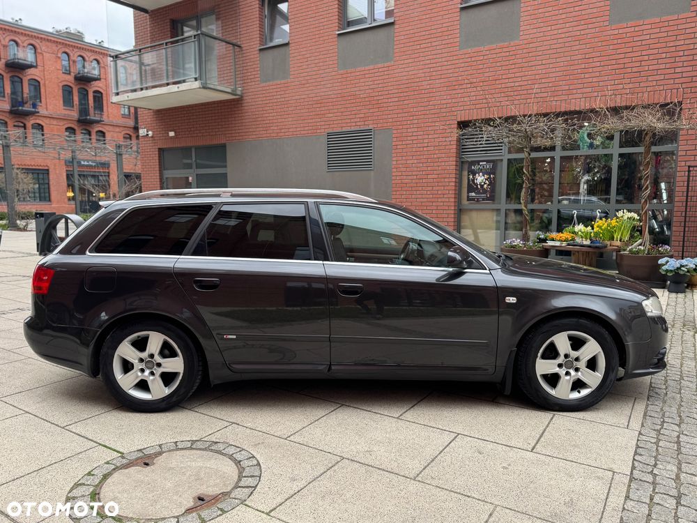 Audi A4 Avant - 2