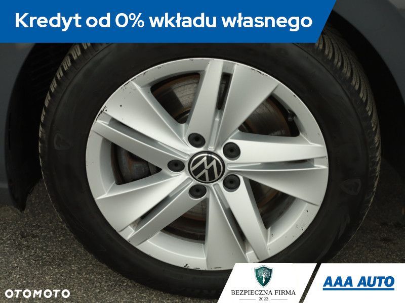 Volkswagen Golf Variant - 14