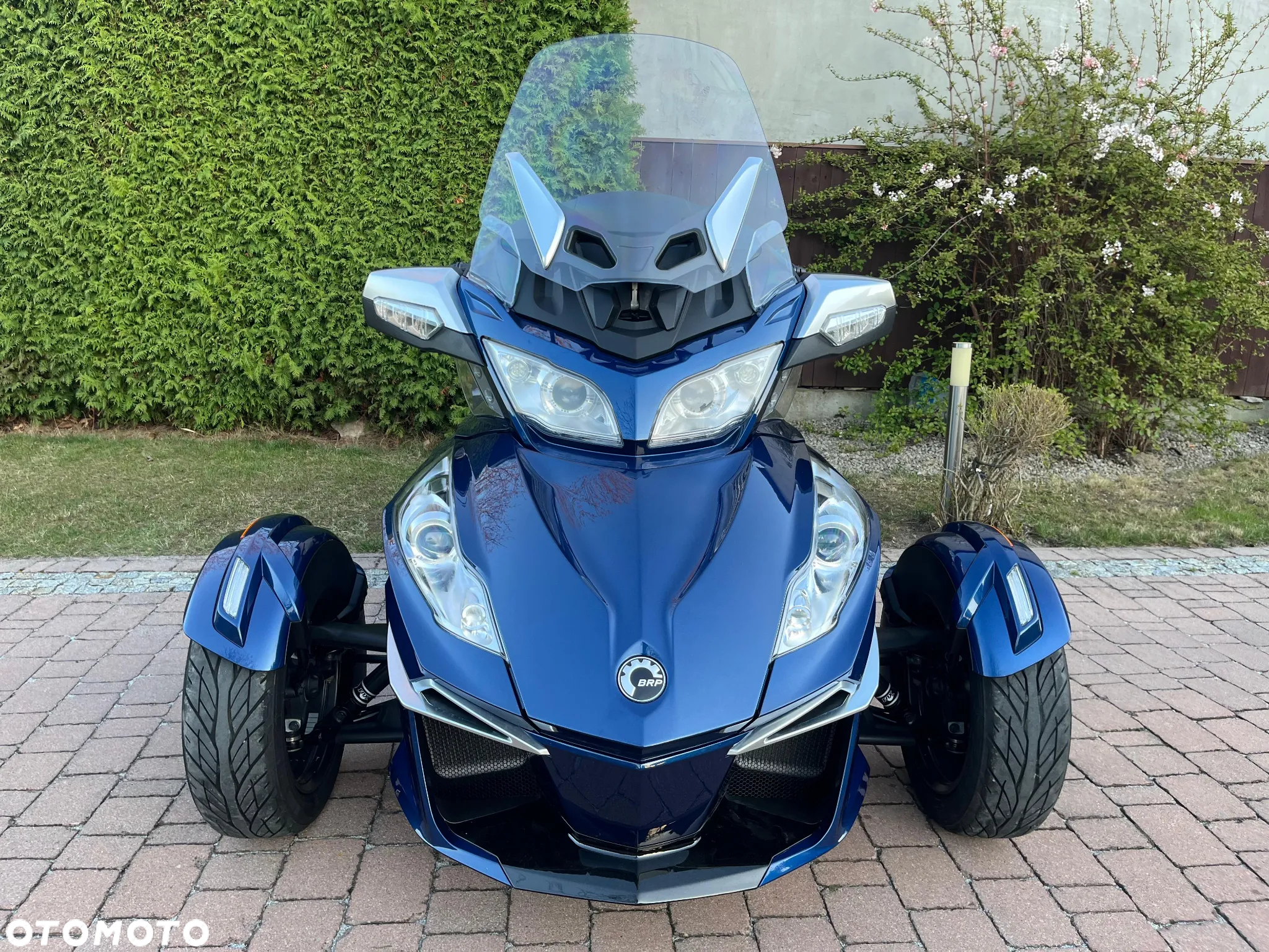 Can-Am Spyder - 2