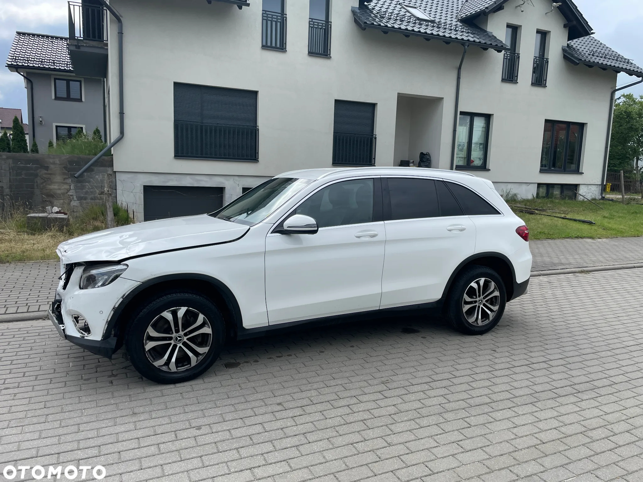 Mercedes-Benz GLC 220 d 4-Matic - 12