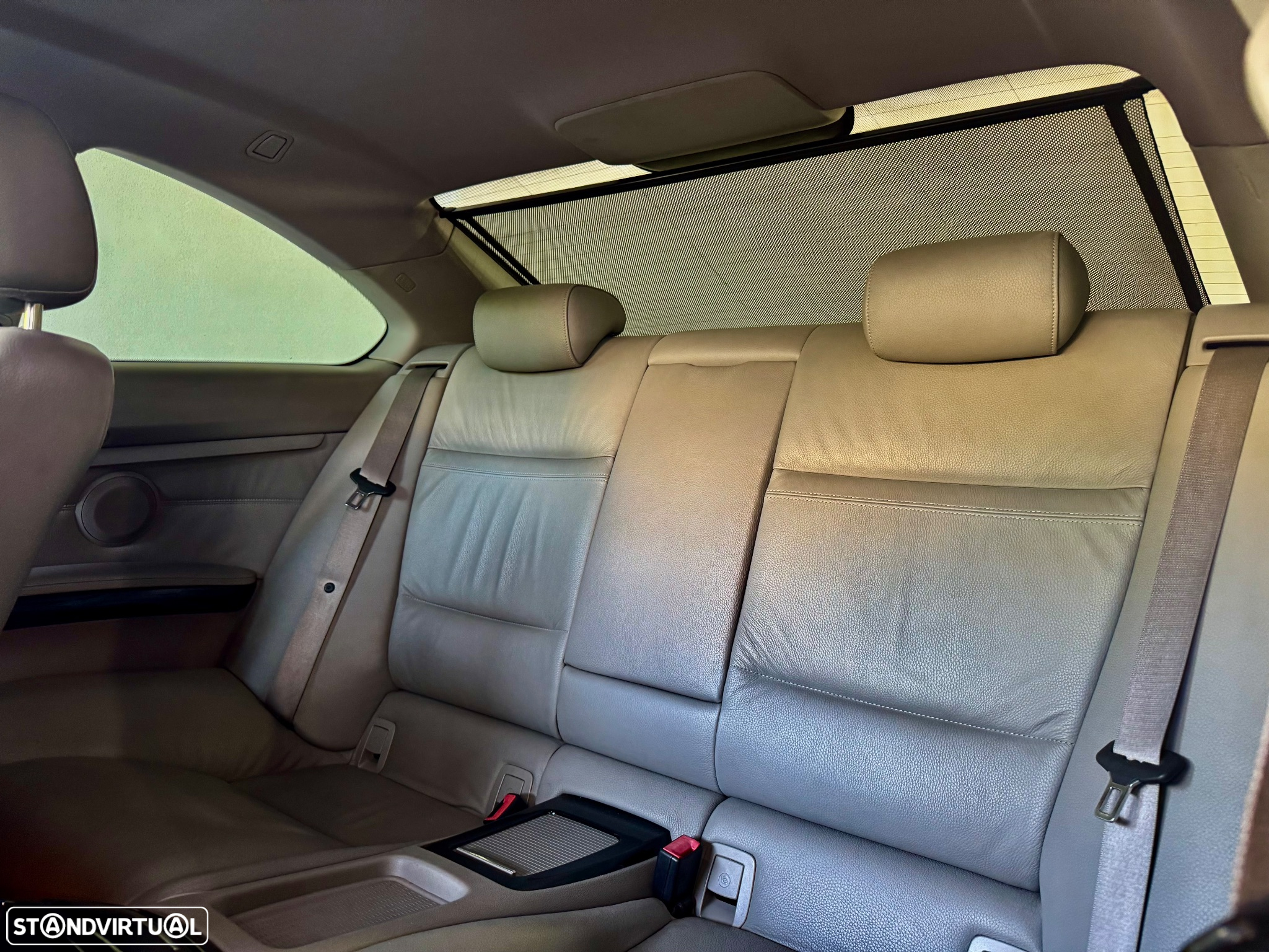 BMW 320 d Coupe - 24