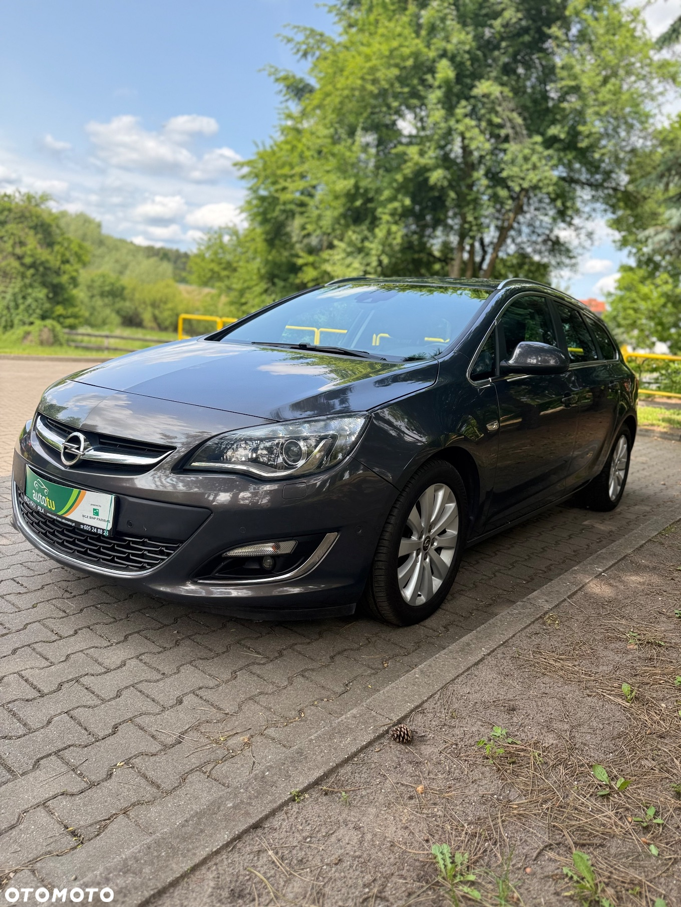 Opel Astra 1.7 CDTI DPF Cosmo - 11