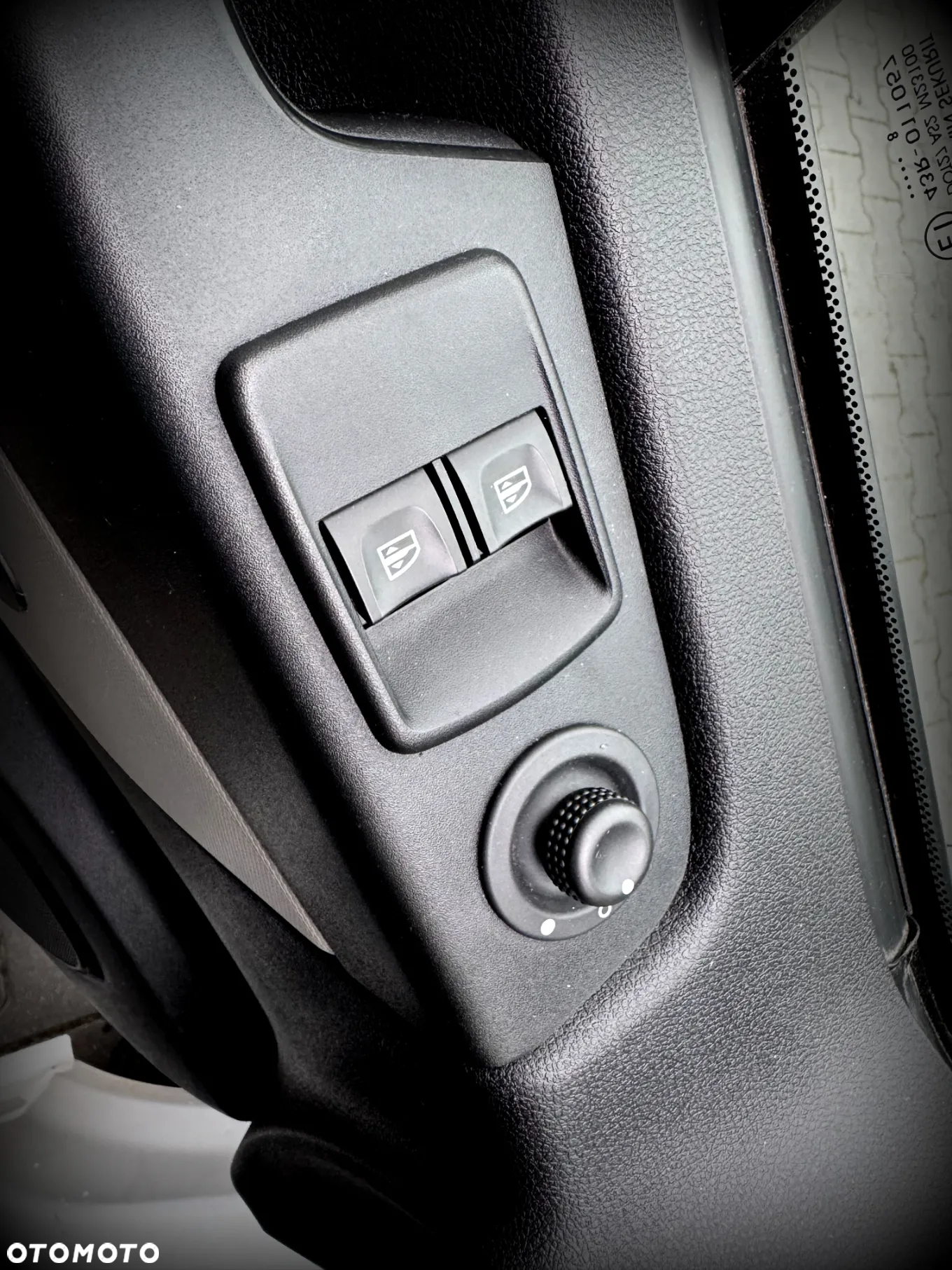 Renault TRAFIC - 23