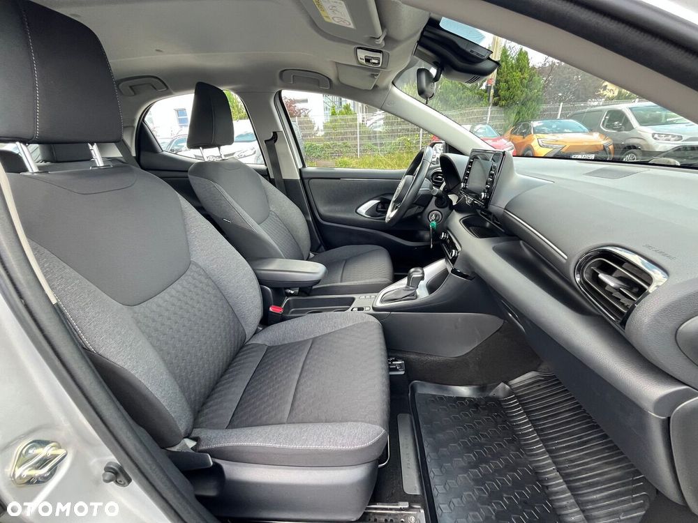 Toyota Yaris Hybrid 1.5 Comfort - 29