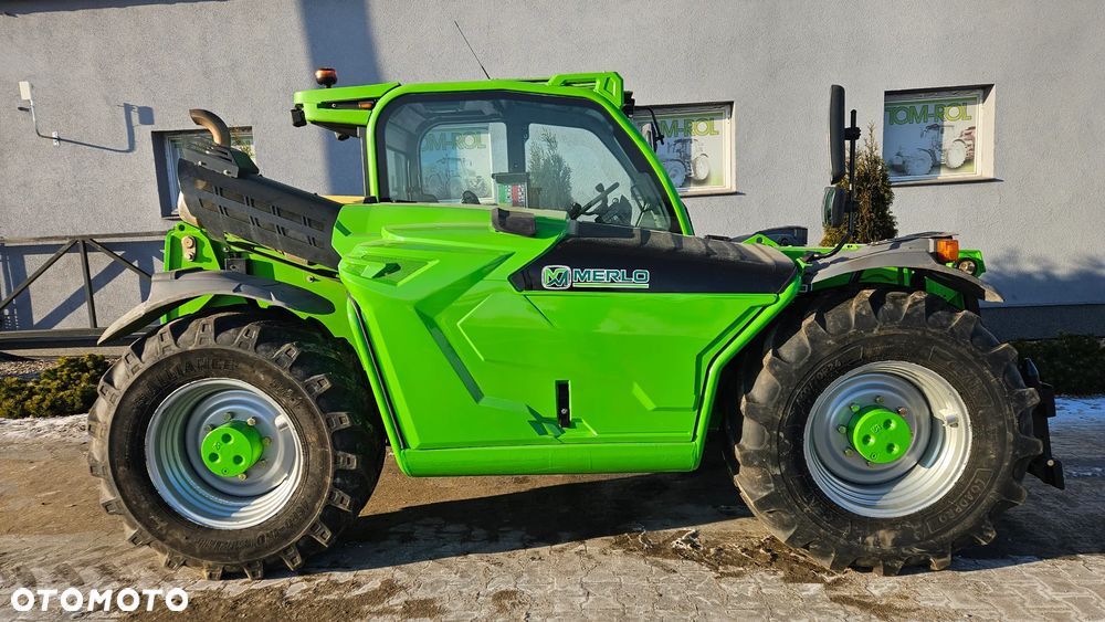 Deutz-Fahr Agrovector 37.7 - 3