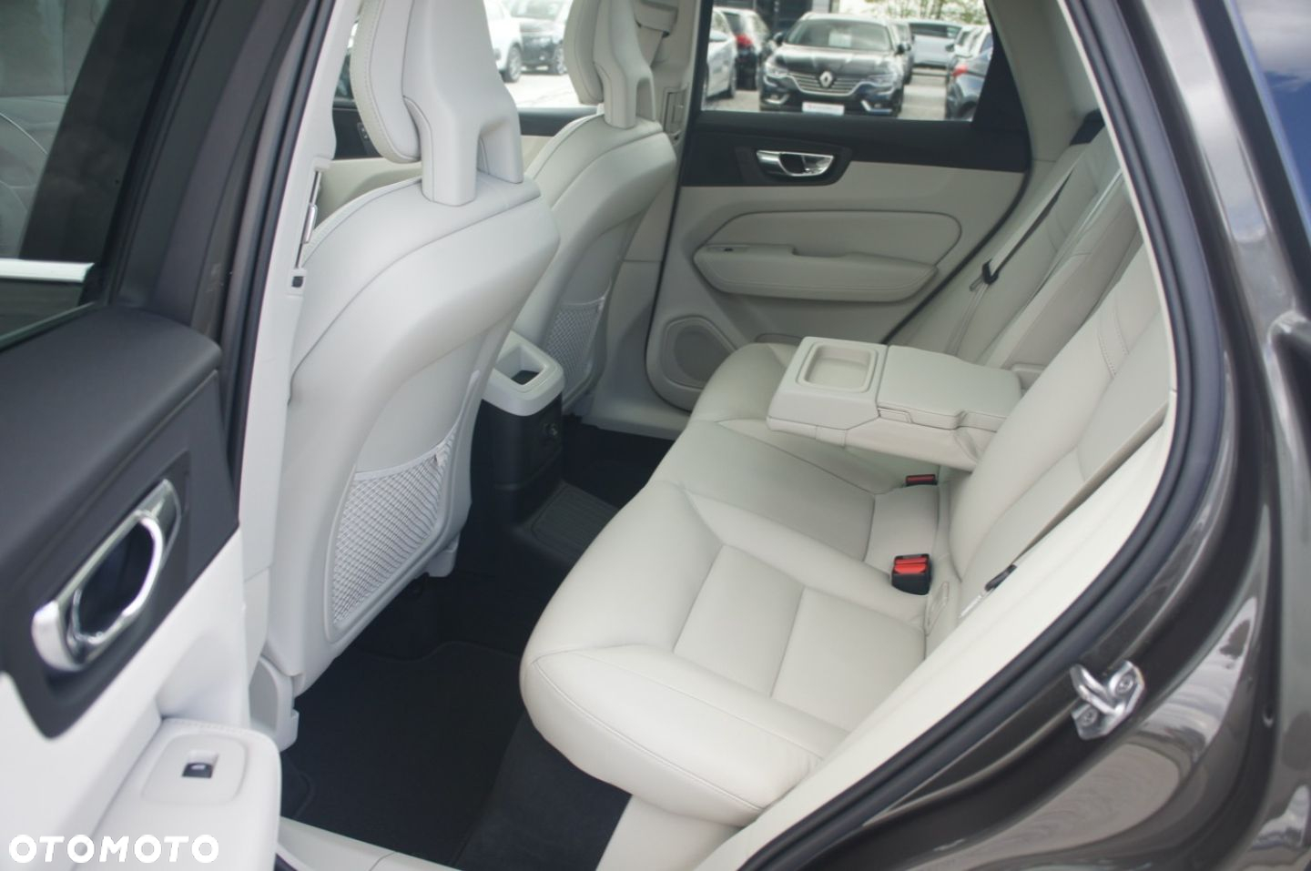 Volvo XC 60 - 16