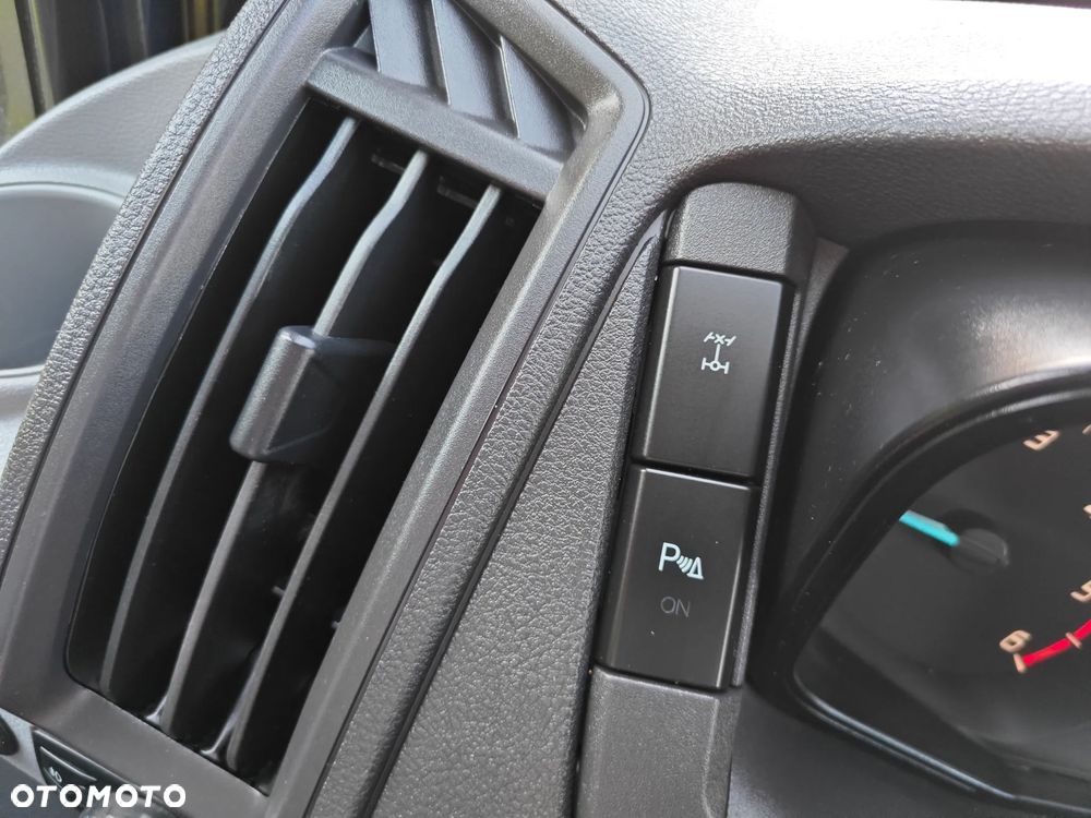 Ford TRANSIT - 32