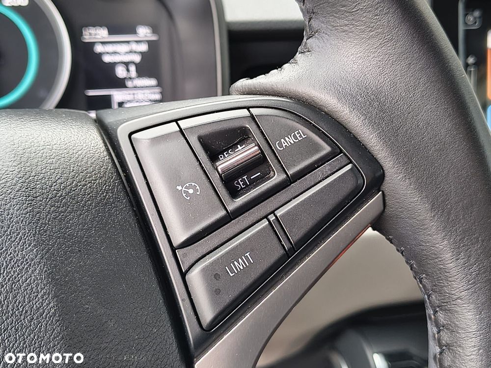 Suzuki Ignis 1.2 Premium - 11