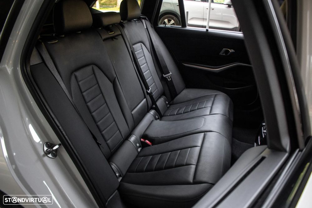 BMW 330 e xDrive Aut. M Sport - 35