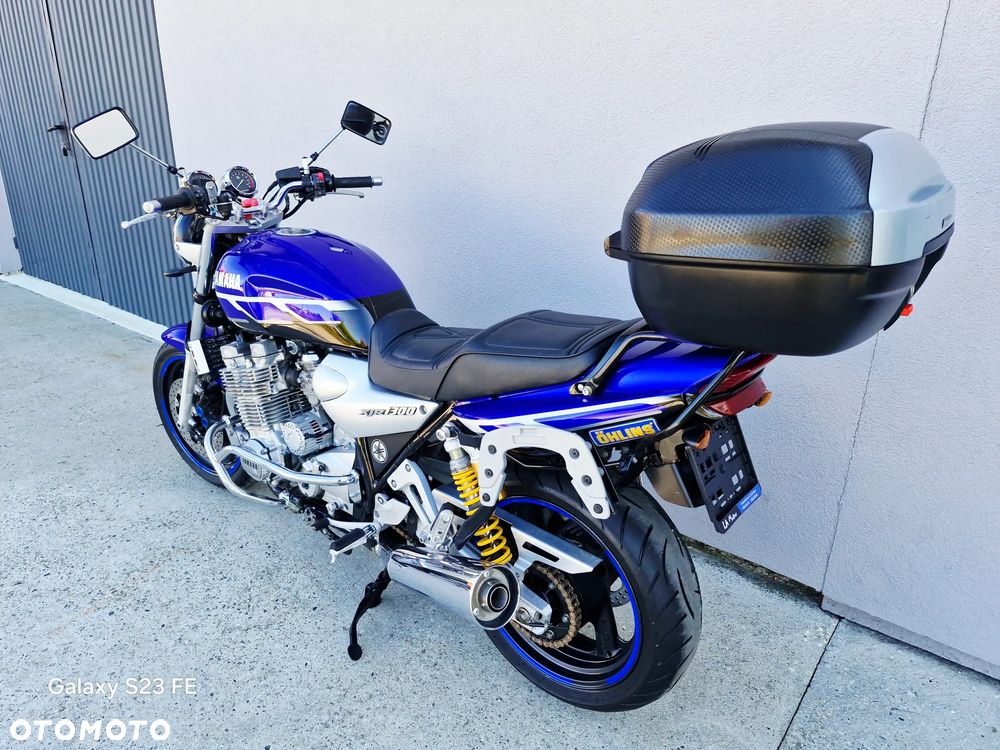 Yamaha XJR - 14
